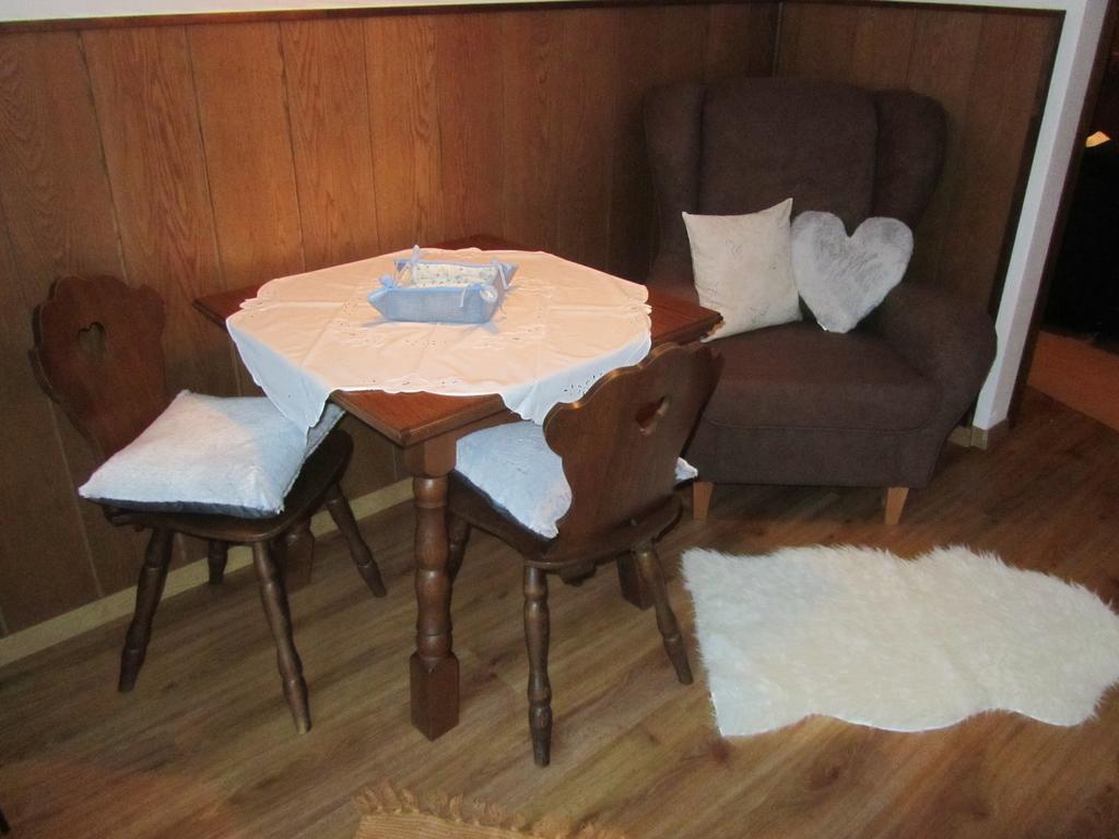 Sailer Apartment *